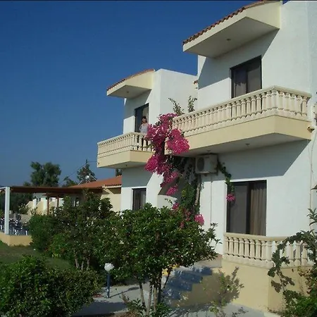 Gardenia Hotel 2*